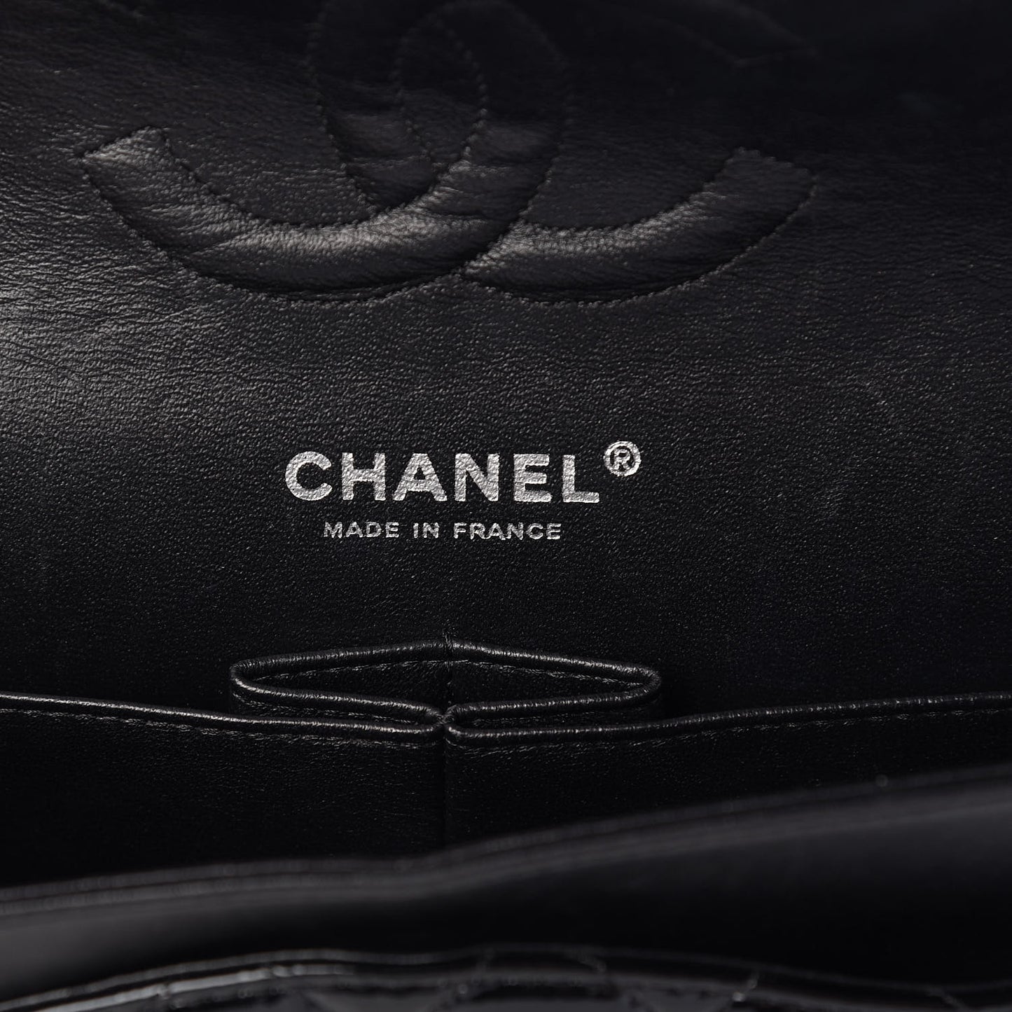 Distressed Patent Quilted Medium Double Flap Black