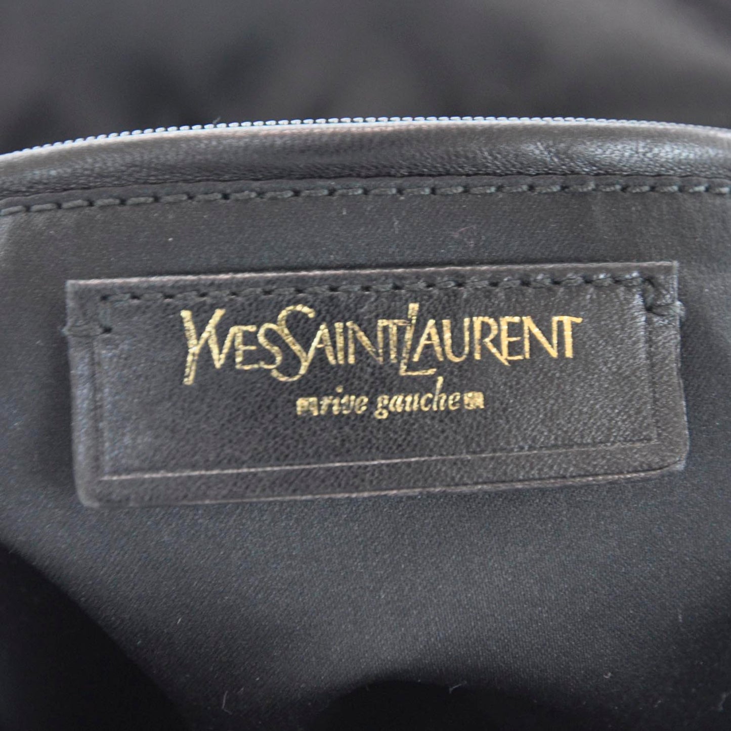 Patent Leather Oversized Muse Black