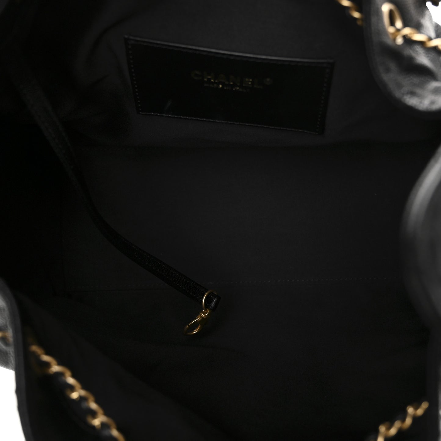Caviar Quilted Medium Chanel 25 Handbag Black