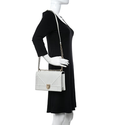 Christian Dior Patent Micro-Cannage Medium Diorama Flap Bag White 2 of 14