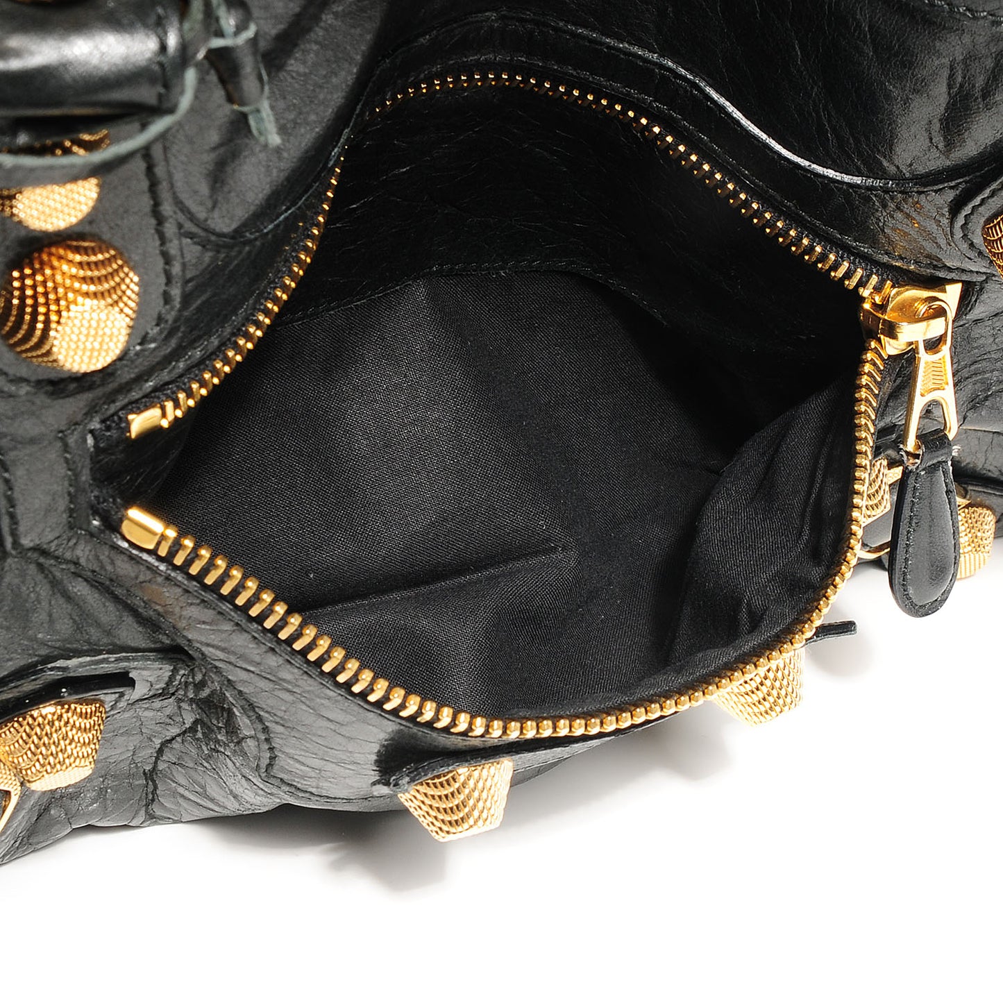 Chevre Giant 21 Gold Hardware City Black
