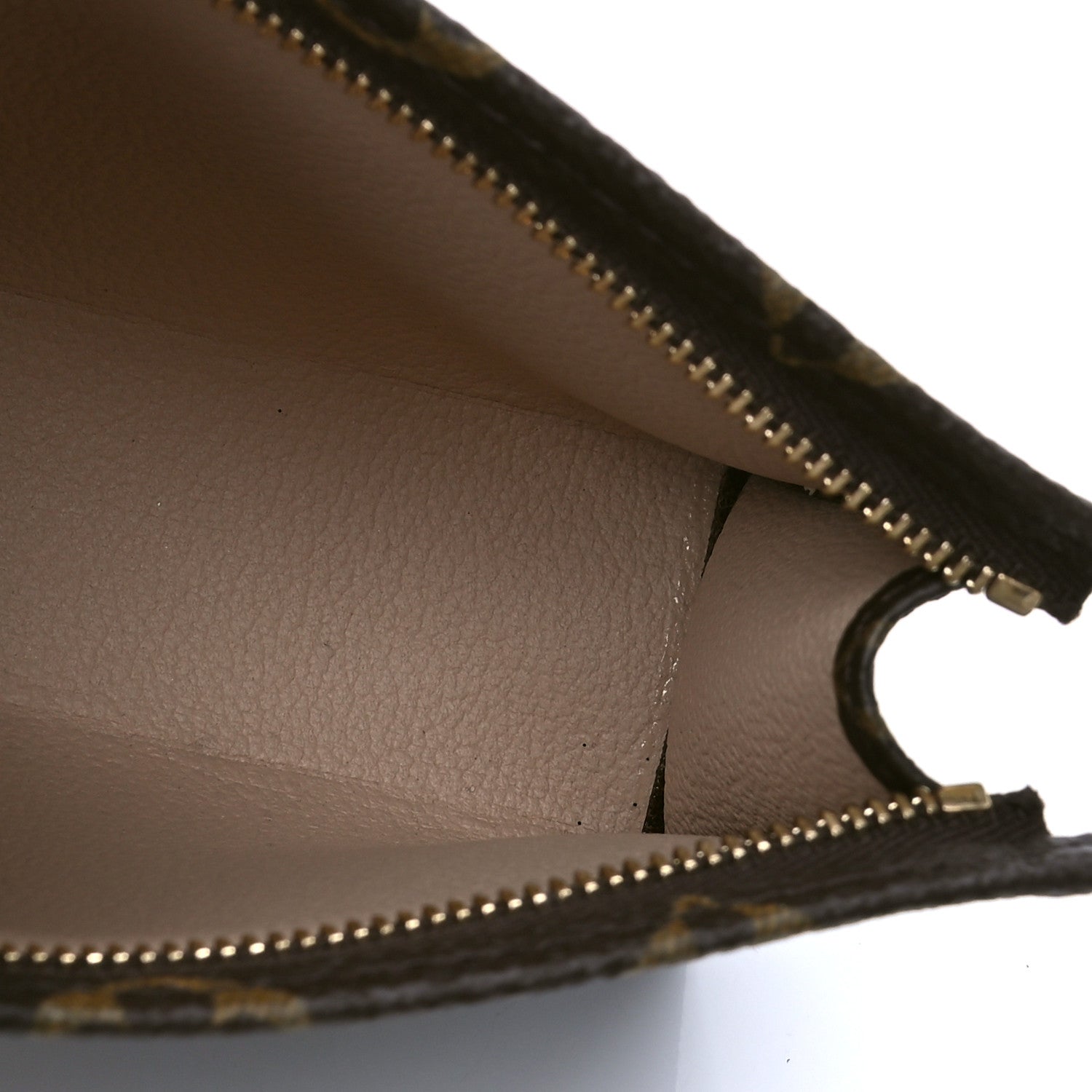 Louis Vuitton Monogram Toiletry Pouch 15 4 of 4