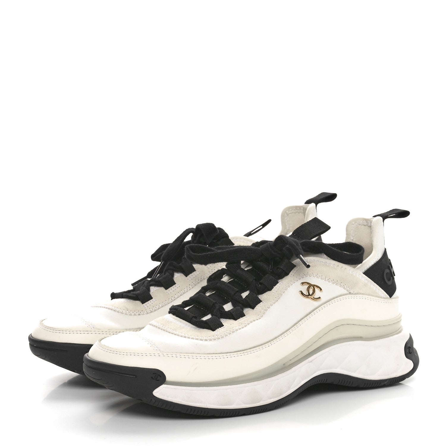 Chanel Velvet Calfskin Mixed Fibers CC Sneakers 39 Ivory Black 3 of 8