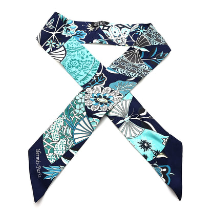 Hermes Silk Fleurs et Papillons de Tissus Twilly Bleu 1 of 4