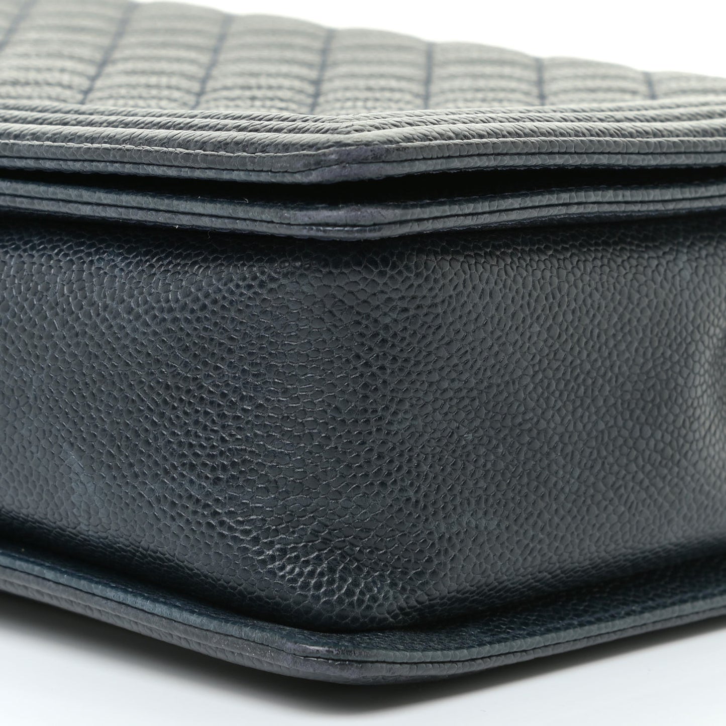 Caviar Quilted Large Boy Flap Blue