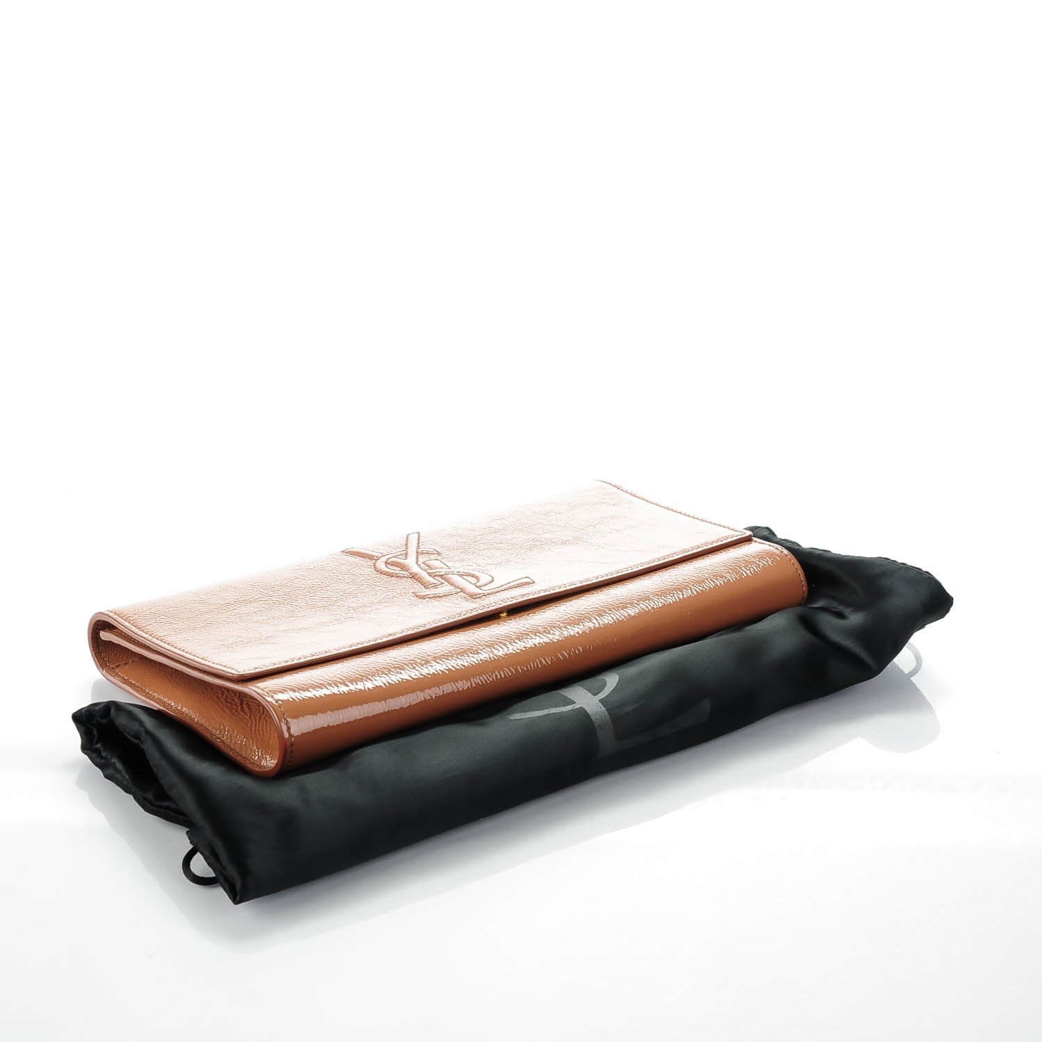 Saint Laurent Textured Patent Calfskin Monogram Large Belle De Jour Clutch Nude 4 of 7