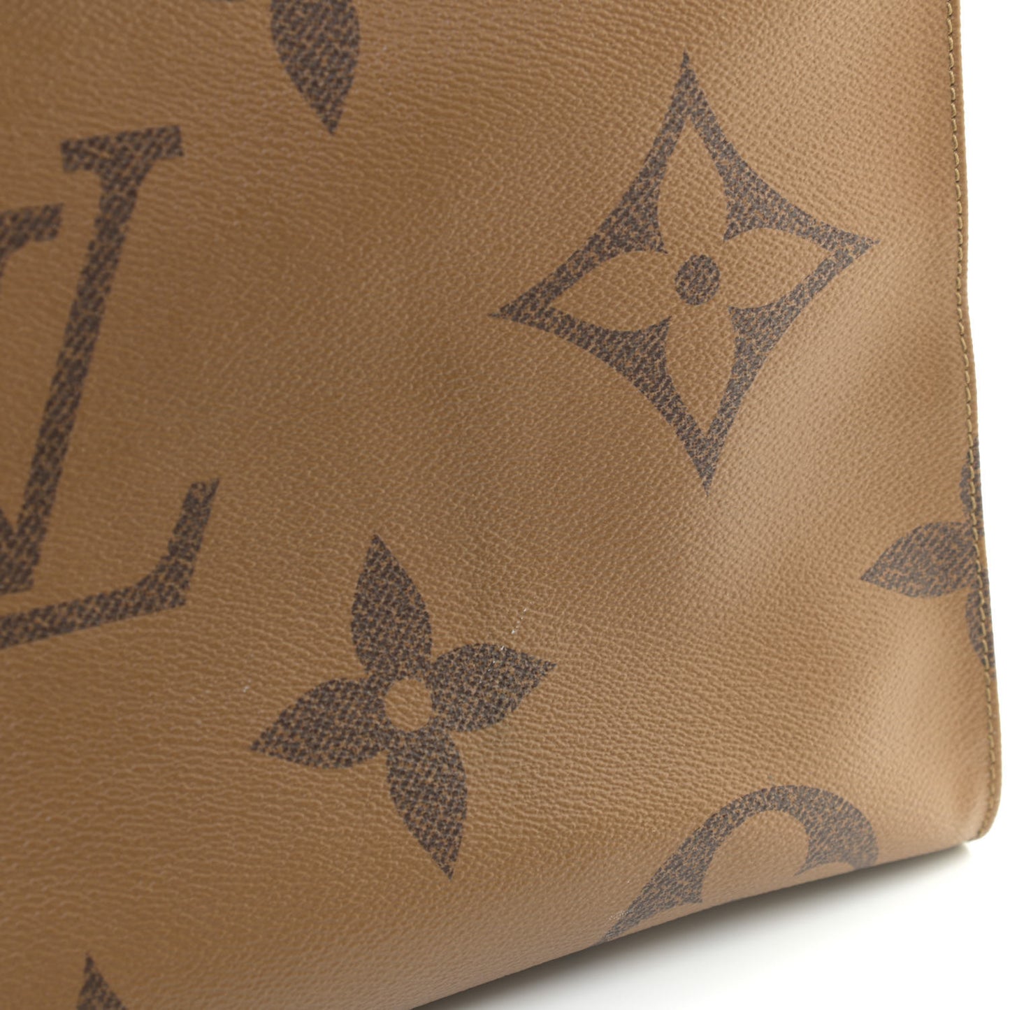 Reverse Monogram Giant Onthego GM
