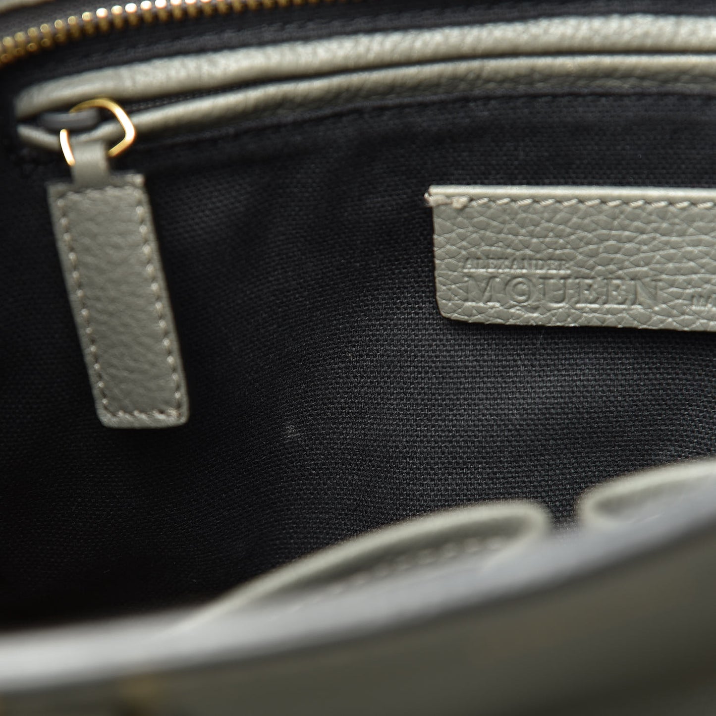 Pebbled Calfskin Small Skull Padlock Zip Around Tote Dark Grey