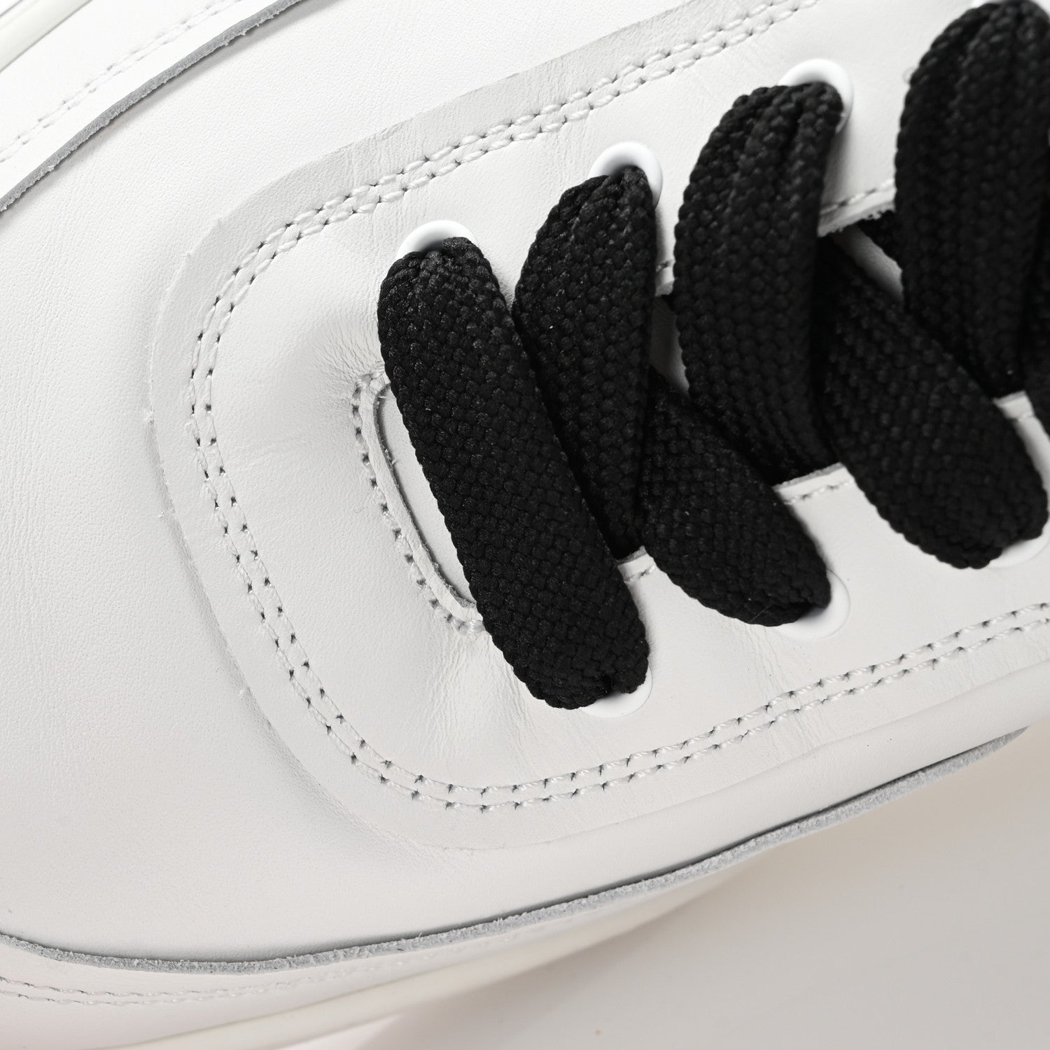 Chanel Calfskin CC Womens Sneakers 40 White Black 12 of 13