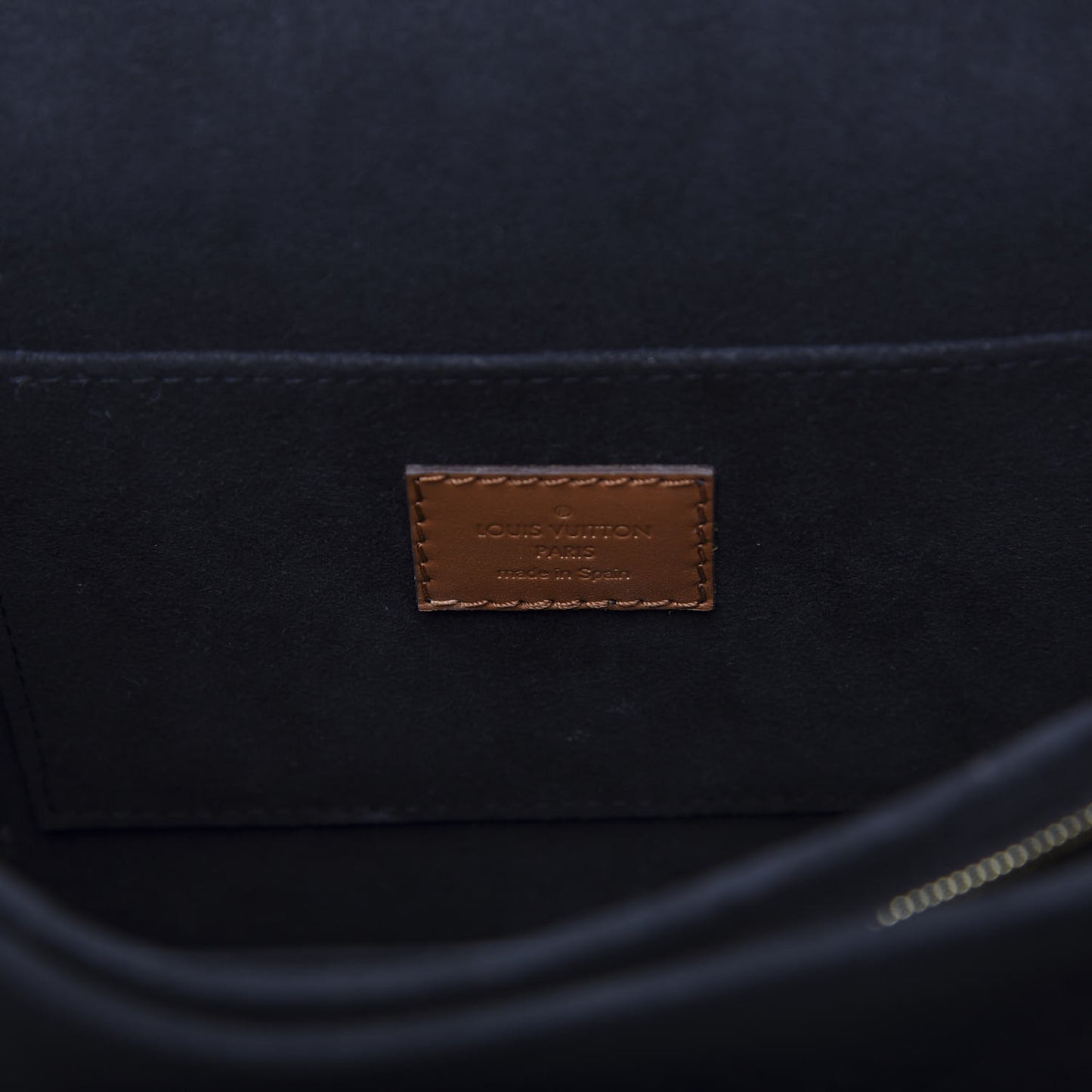 Reverse Monogram Dauphine MM