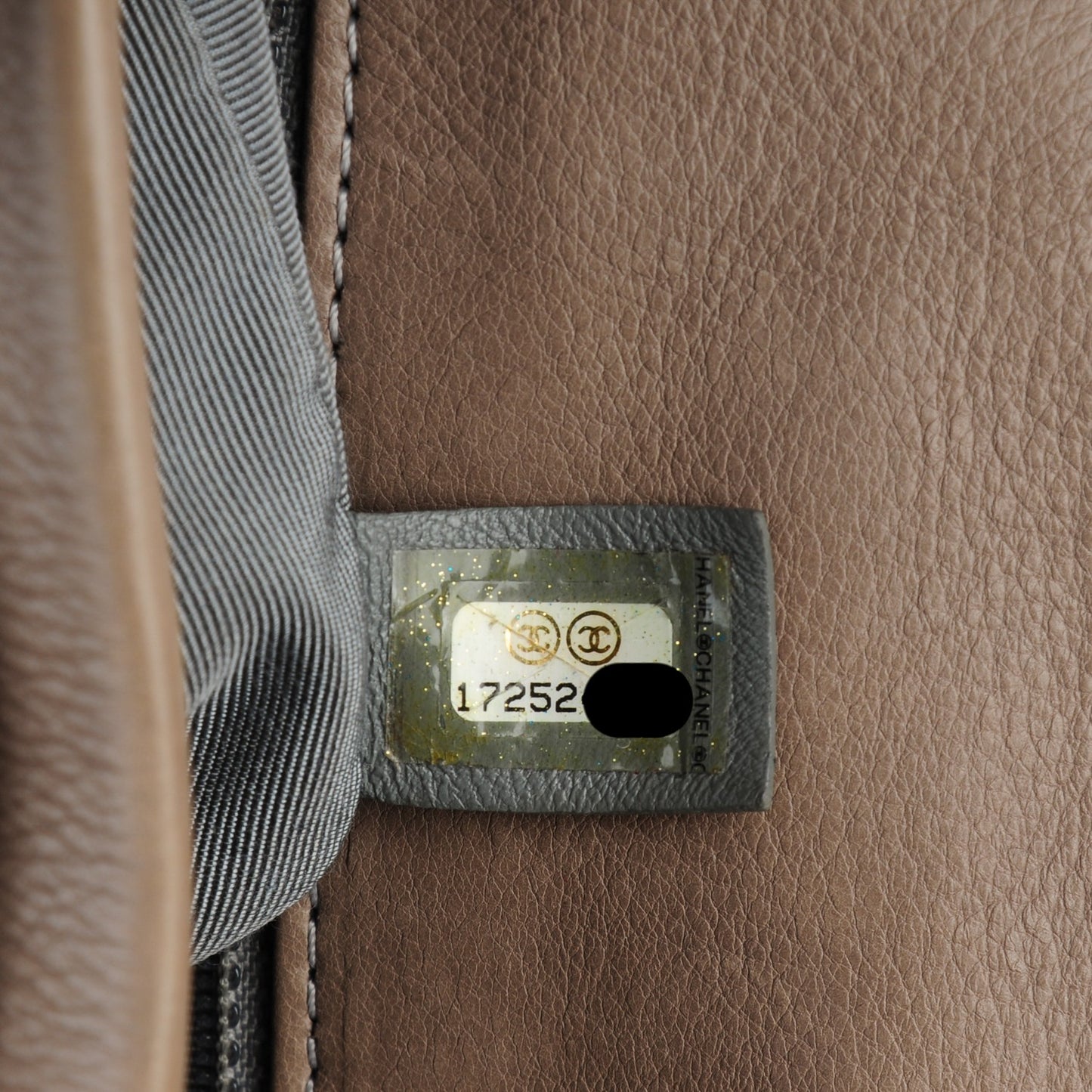 Calfskin Ultimate Stitch Flap Beige