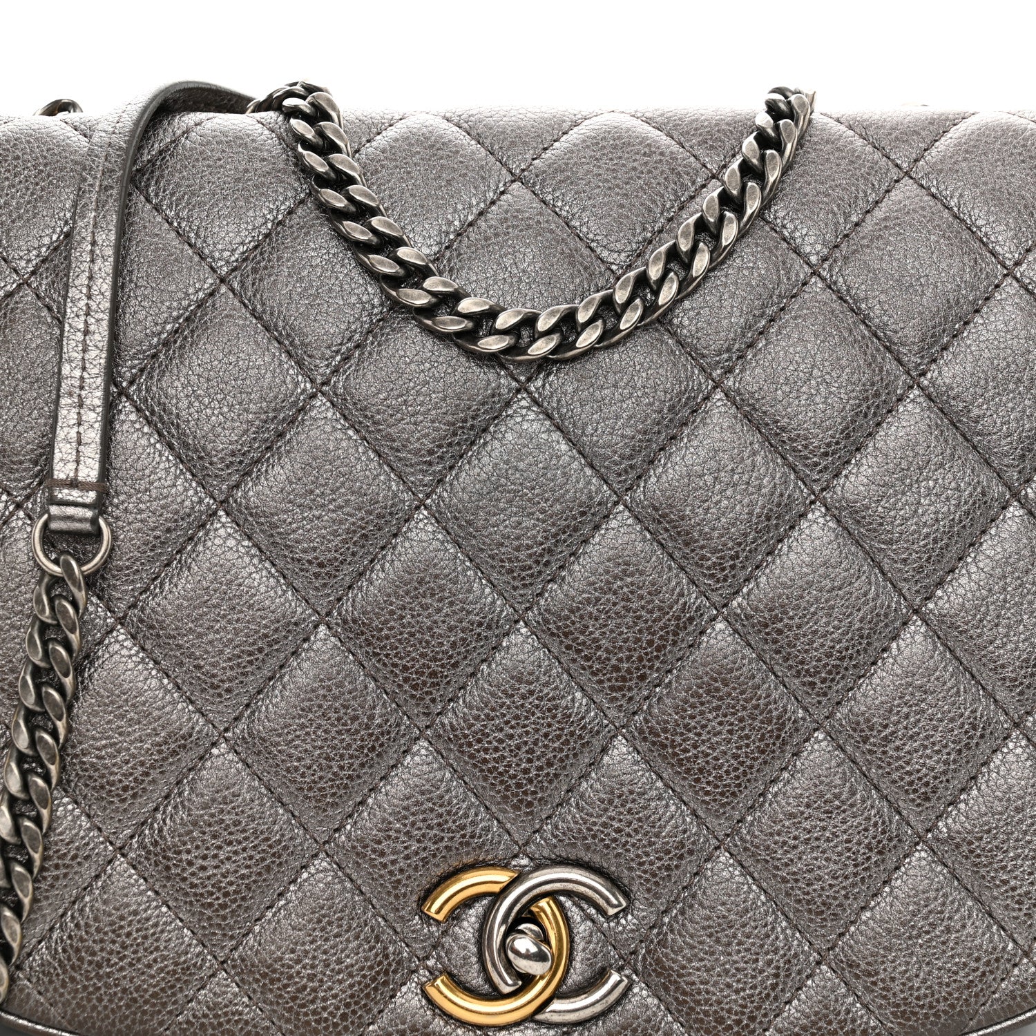 Chanel Metallic Calfskin Quilted Casual Pocket Messenger Flap Silver 8 of 12