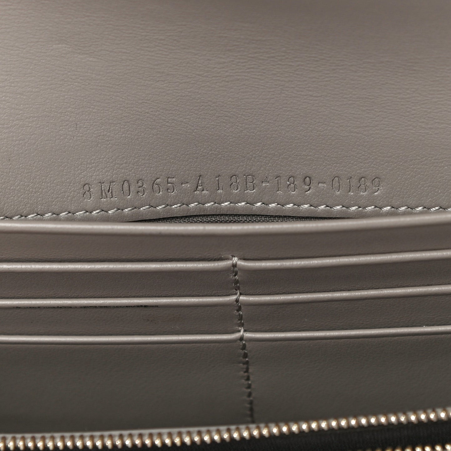 Vitello Cruise F is Fendi Continental Envelope Wallet on Chain Tortora