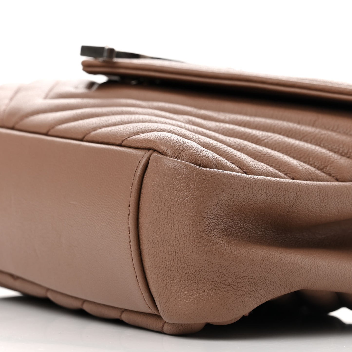 Sheepskin Matelasse Chevron Monogram Medium College Bag Fard