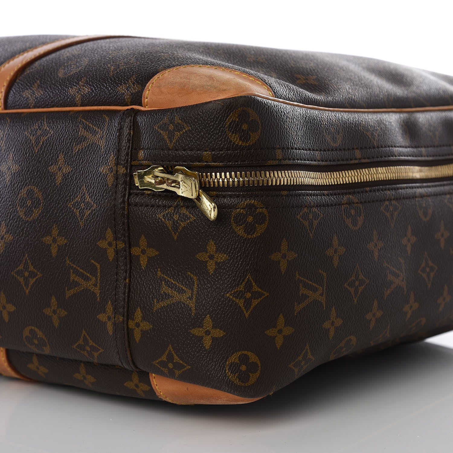 Louis Vuitton Monogram Sirius 50 8 of 11