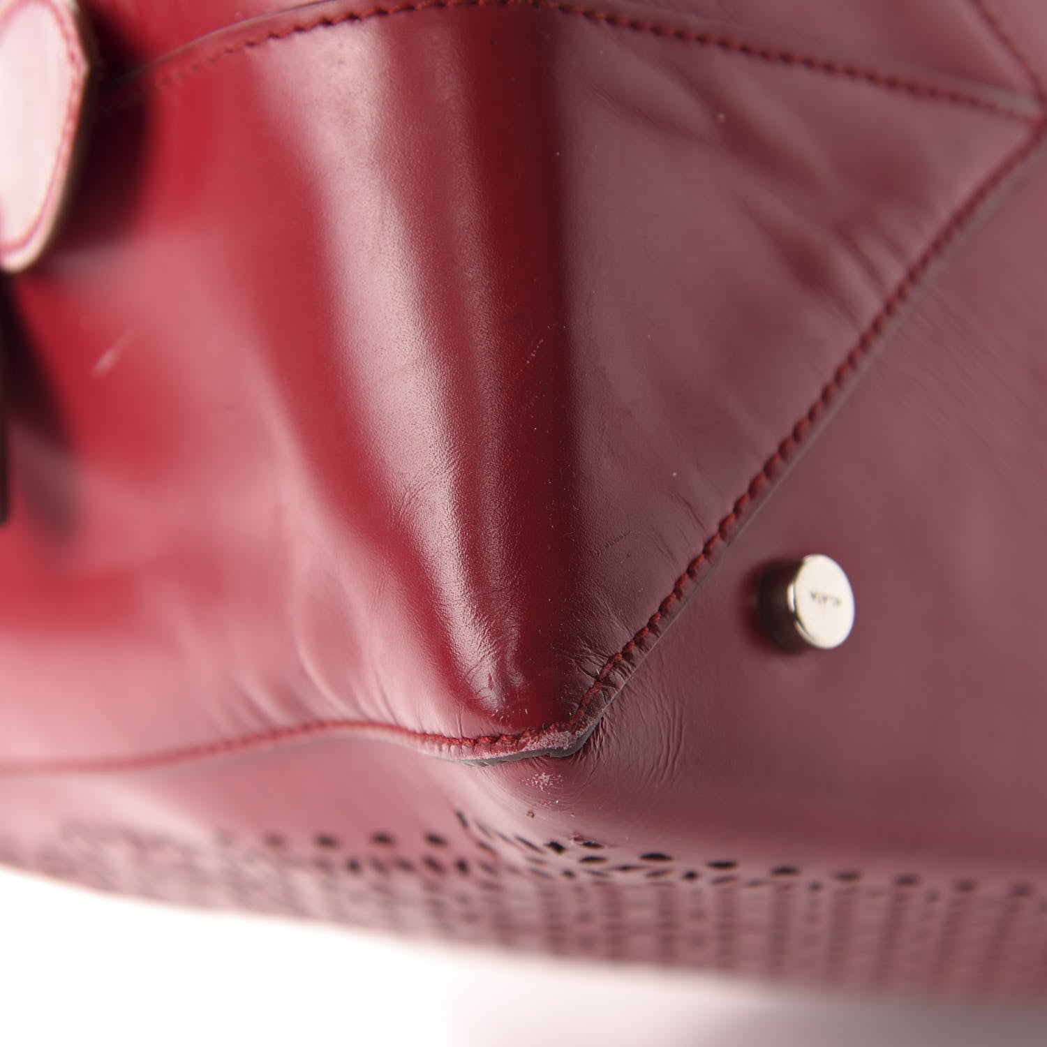 Alaia Calfskin Lux Laser Cut Tote Red 16 of 18