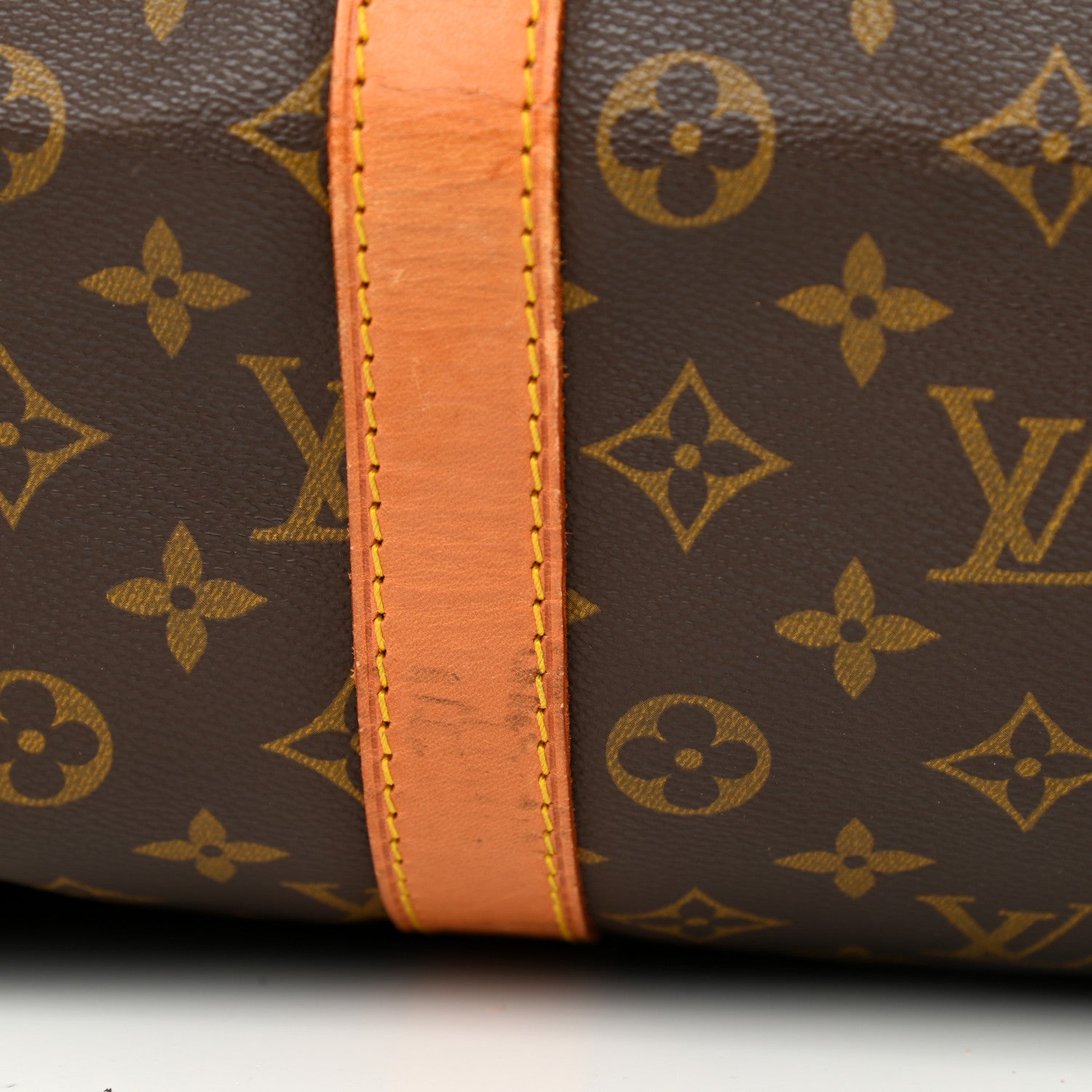 Louis Vuitton Monogram Keepall Bandouliere 55 17 of 23