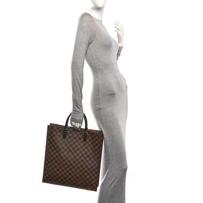 Louis Vuitton Damier Ebene Sac Plat 2 of 9