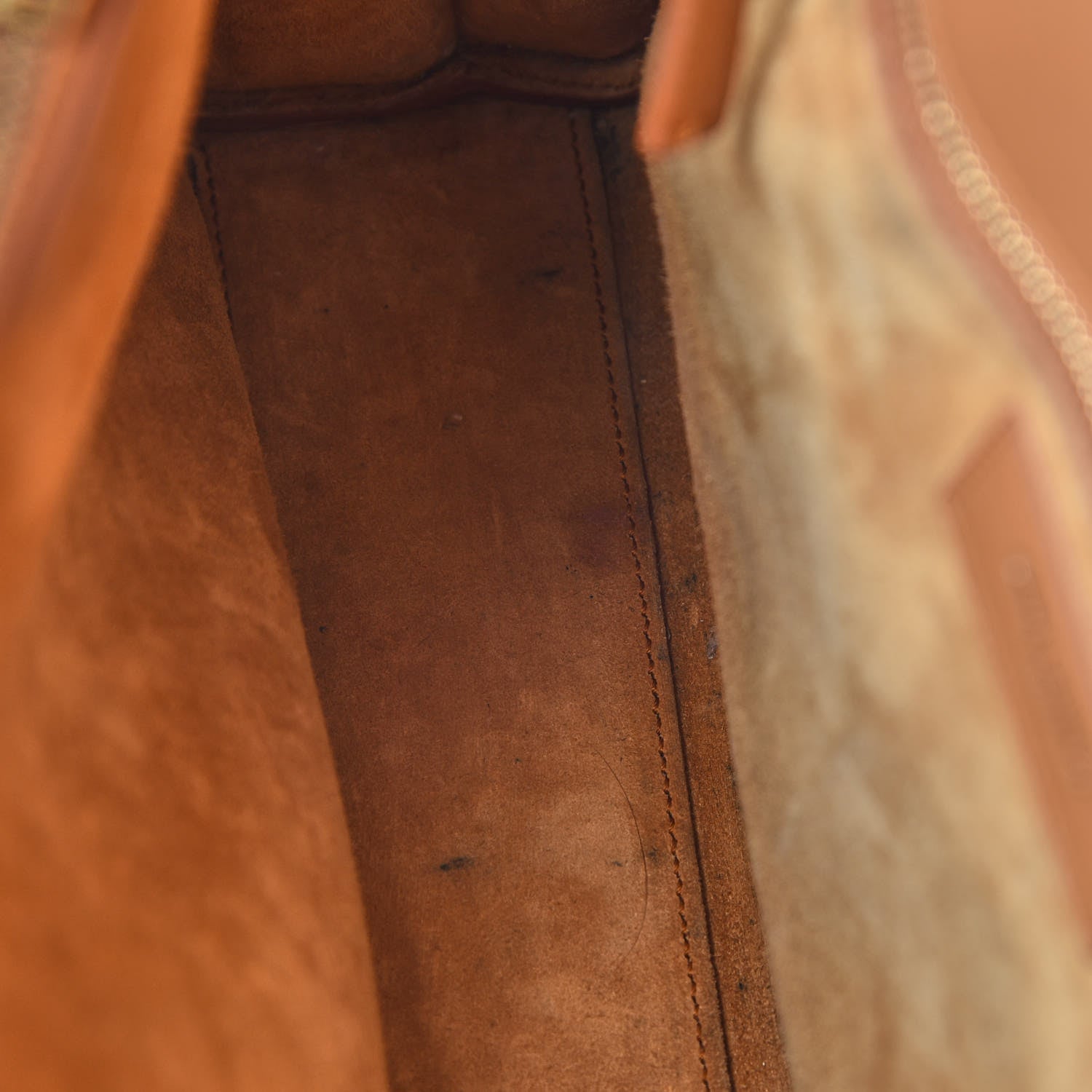 Saint Laurent Calfskin Small Sac De Jour Taupe 18 of 22