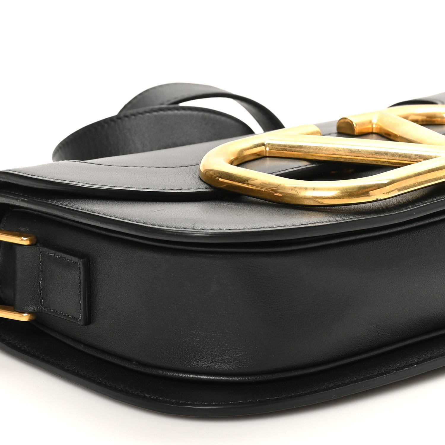 Valentino Garavani Smooth Calfskin Supervee Shoulder Bag Black