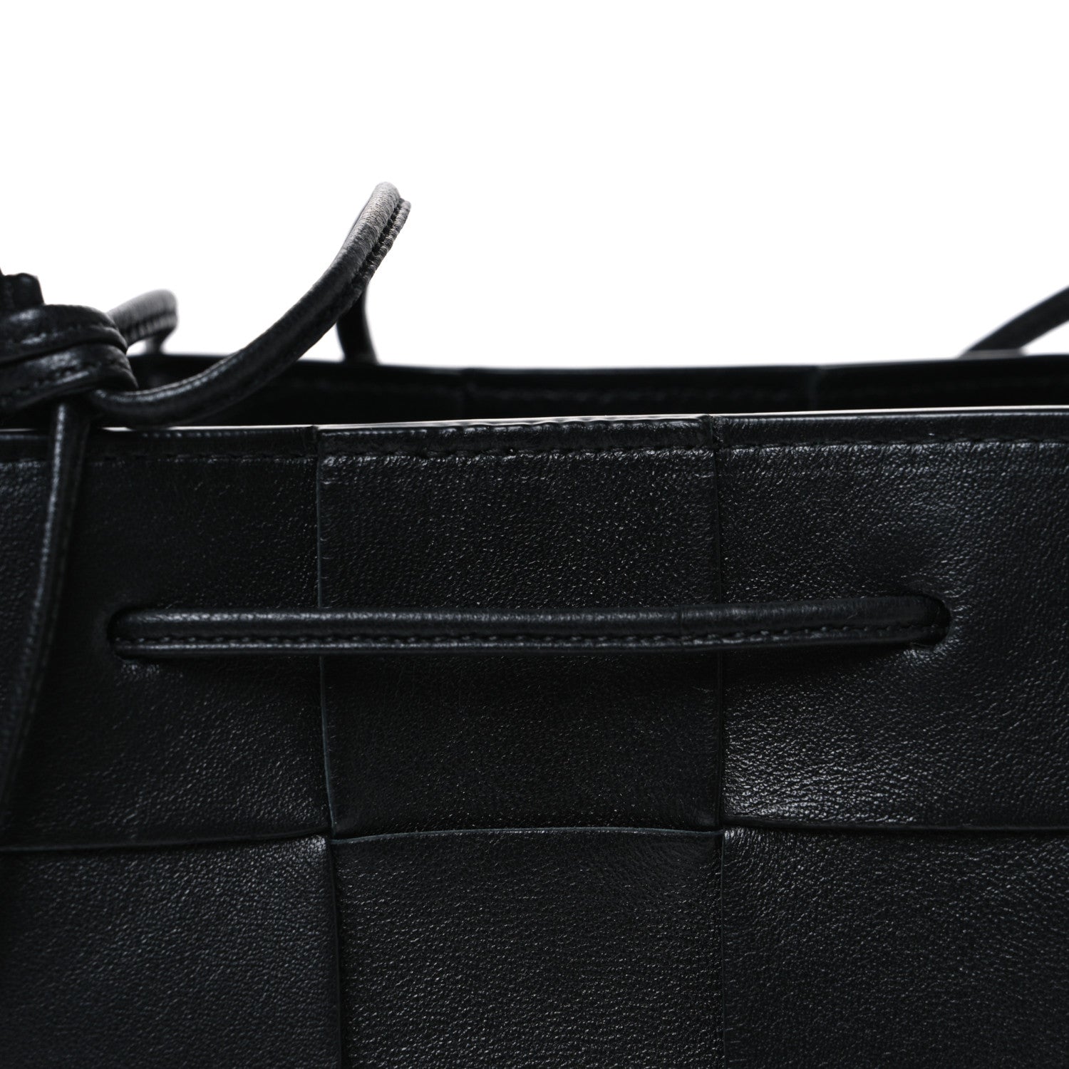 Bottega Veneta Nappa Maxi Intrecciato Cassette Bucket Bag Black 7 of 9