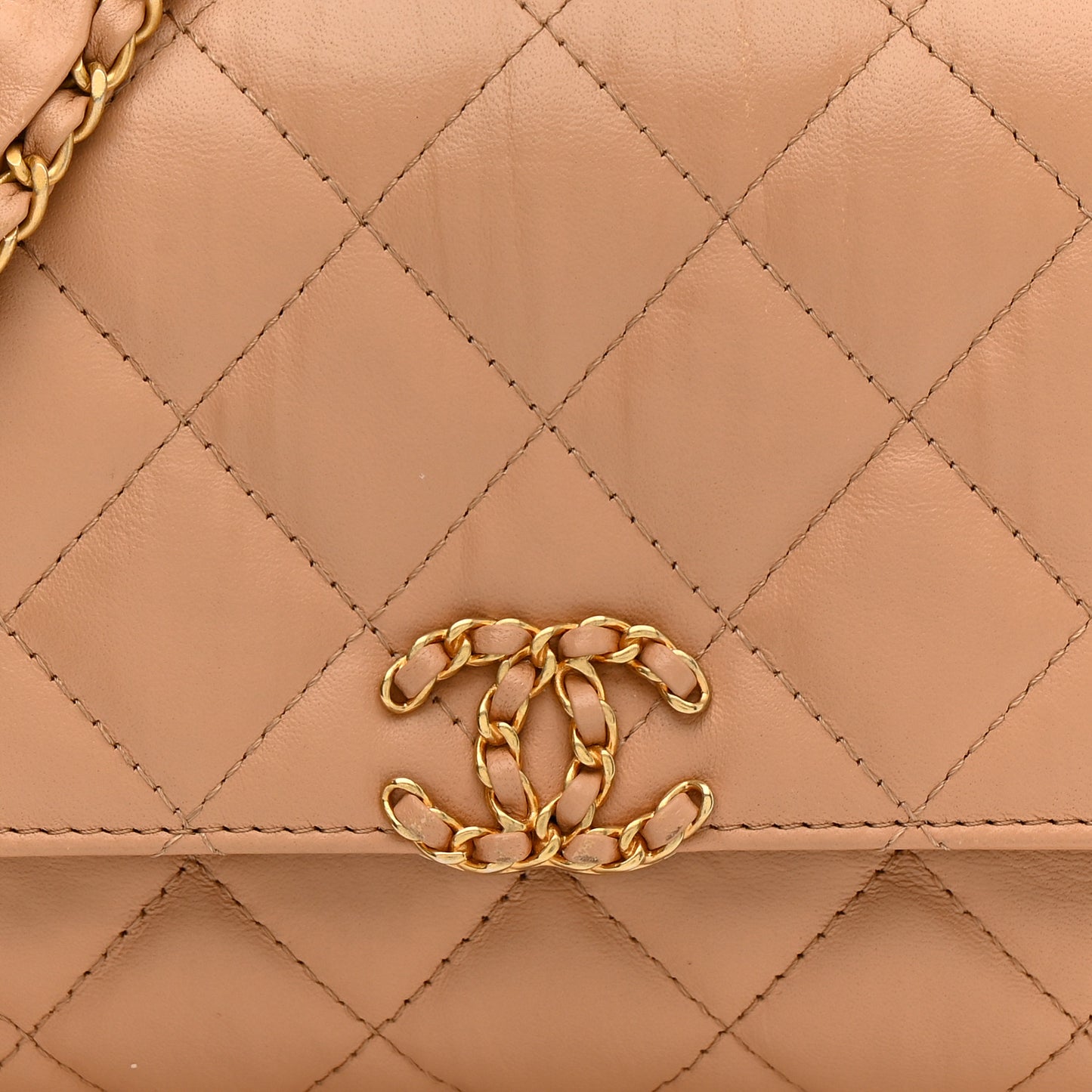 Crumpled Calfskin Quilted Braided CC Flap Beige