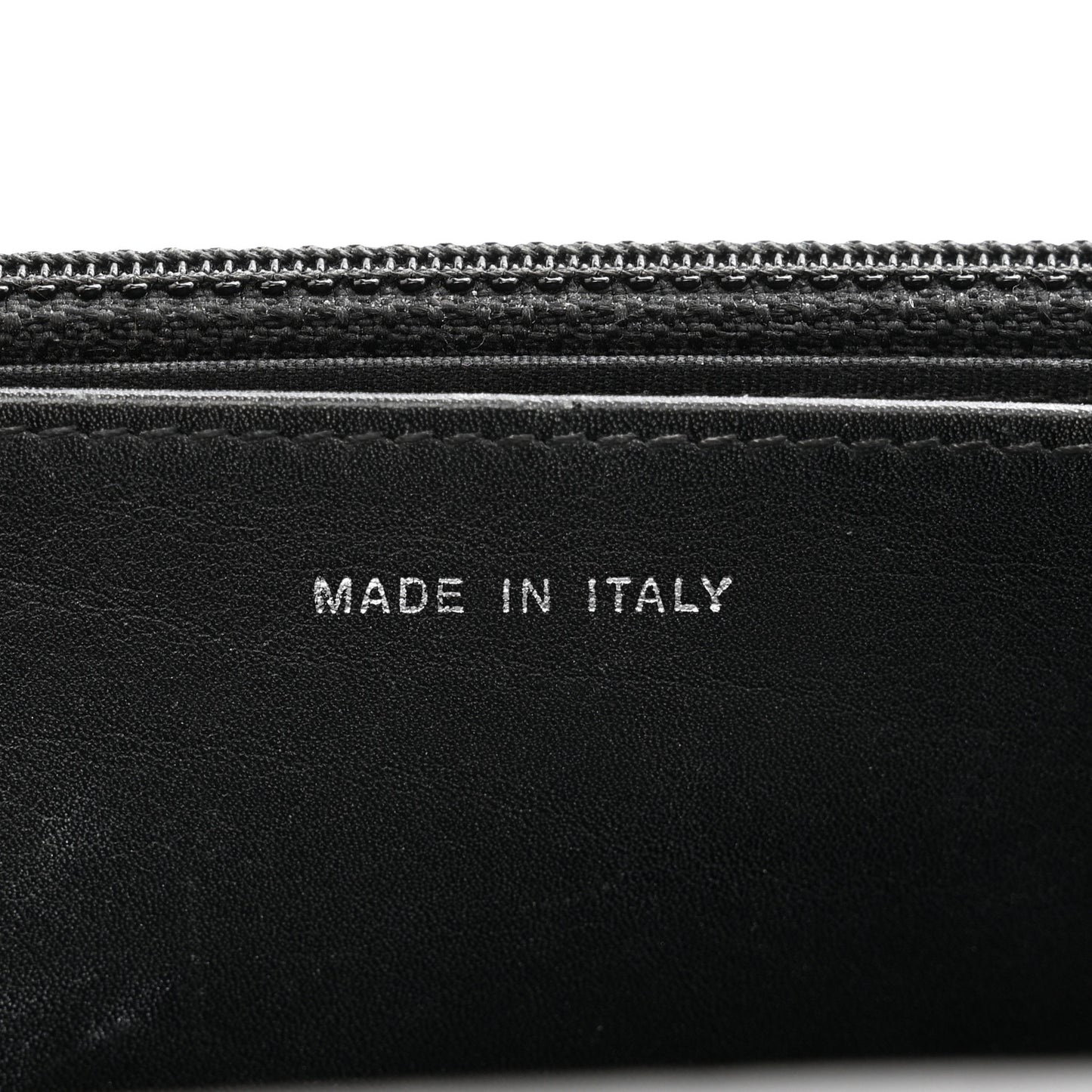 Patent Quilted Brilliant Wallet On Chain WOC Black