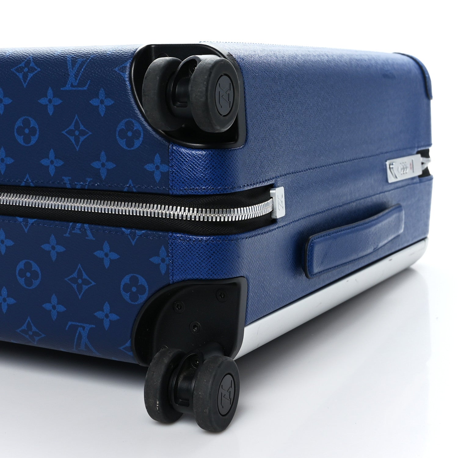 Louis Vuitton Taigarama Horizon 55 Cobalt 8 of 11