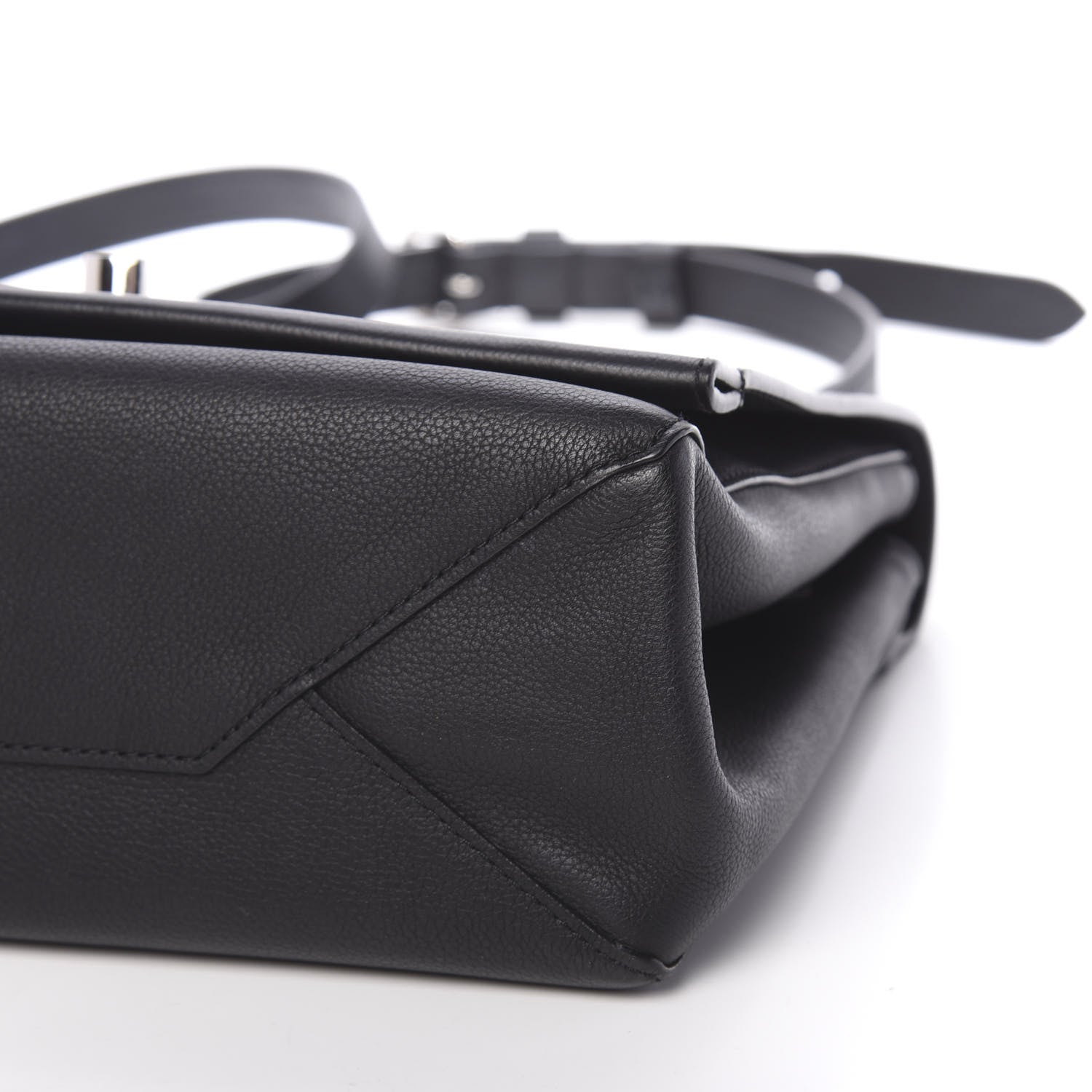 Louis Vuitton Soft Calfskin Lockme II Top Handle Black 9 of 9