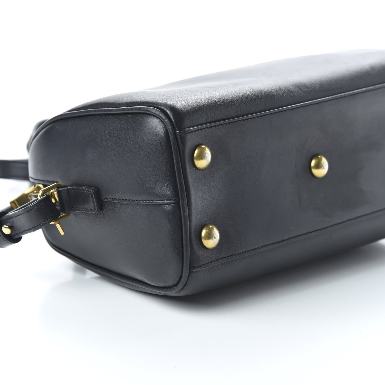 Saint Laurent Calfskin Classic Baby Duffle Black 669324 – FASHIONPHILE
