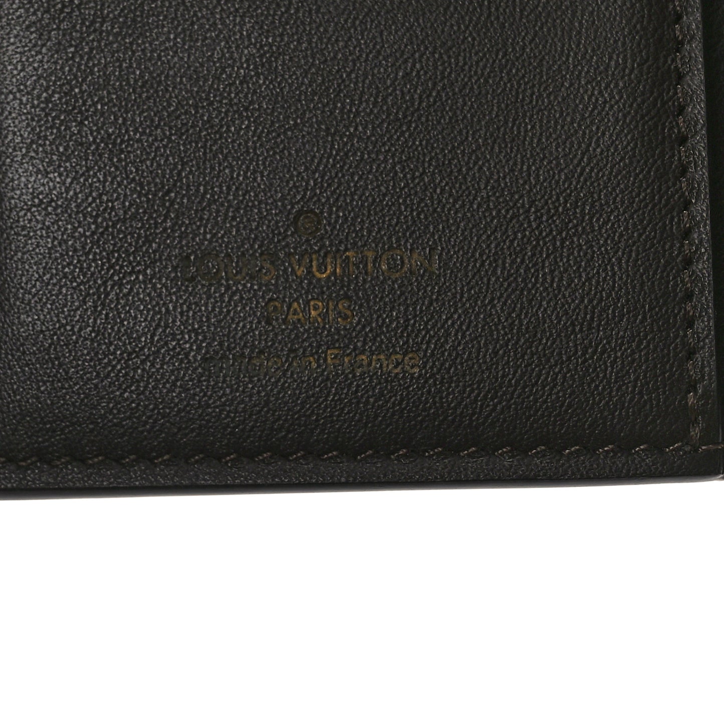 Taurillon Capucines Compact Wallet Galet