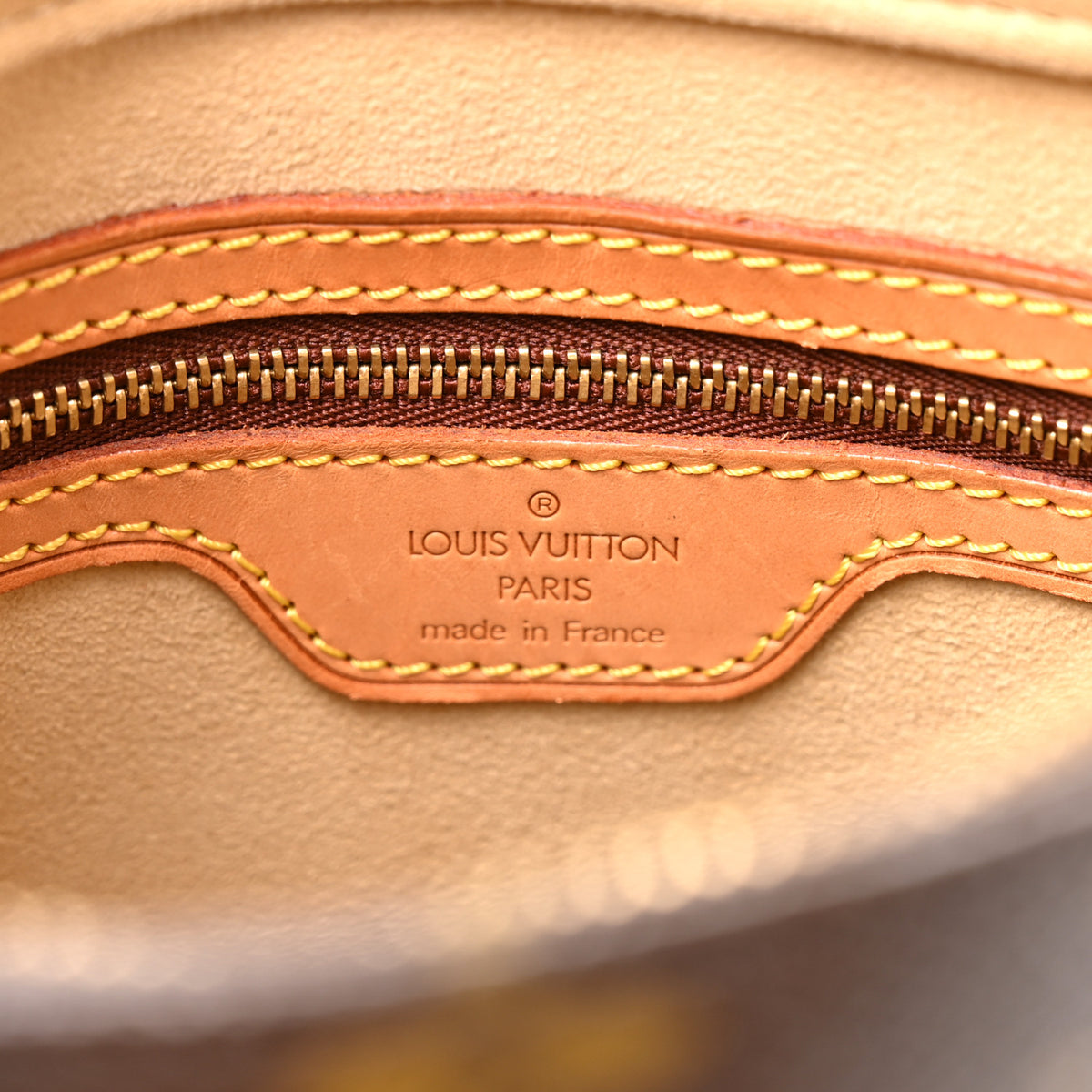 Louis Vuitton Monogram Looping MM 6 of 9