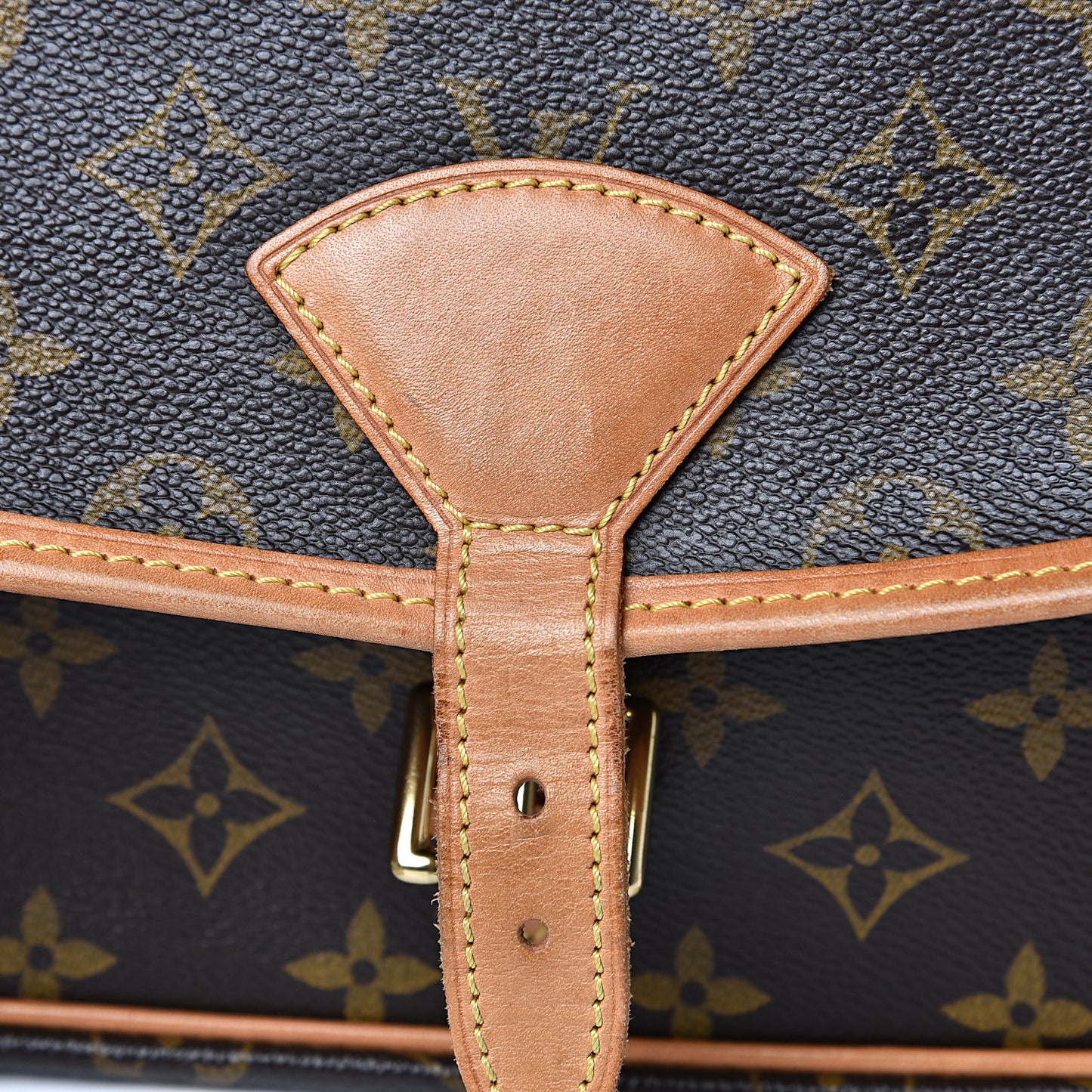 Monogram Sologne