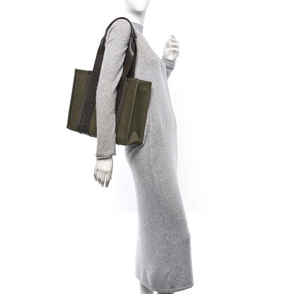 Chloe Linen Calfskin Medium Woody Tote Warm Green 2 of 9
