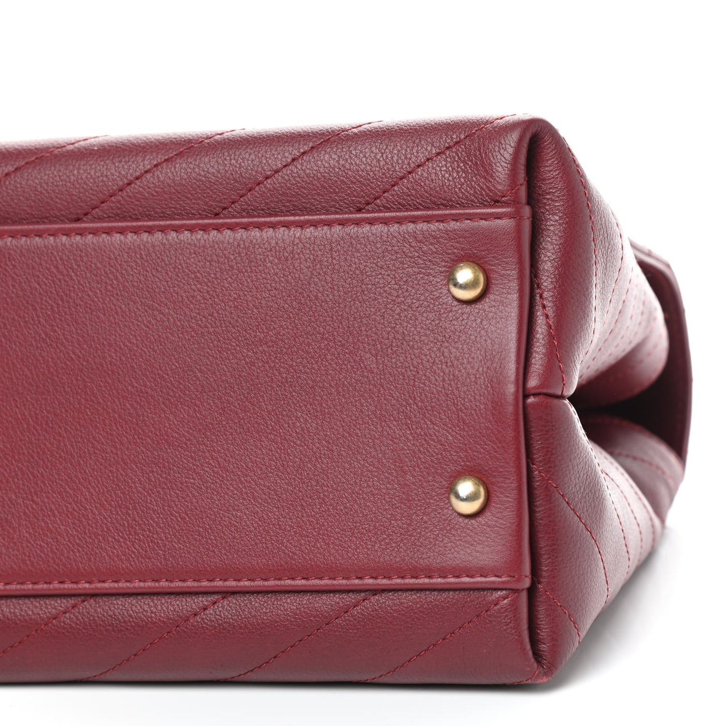 Grained Calfskin Stitched Chevron Medium Chic Top Handle Flap Red