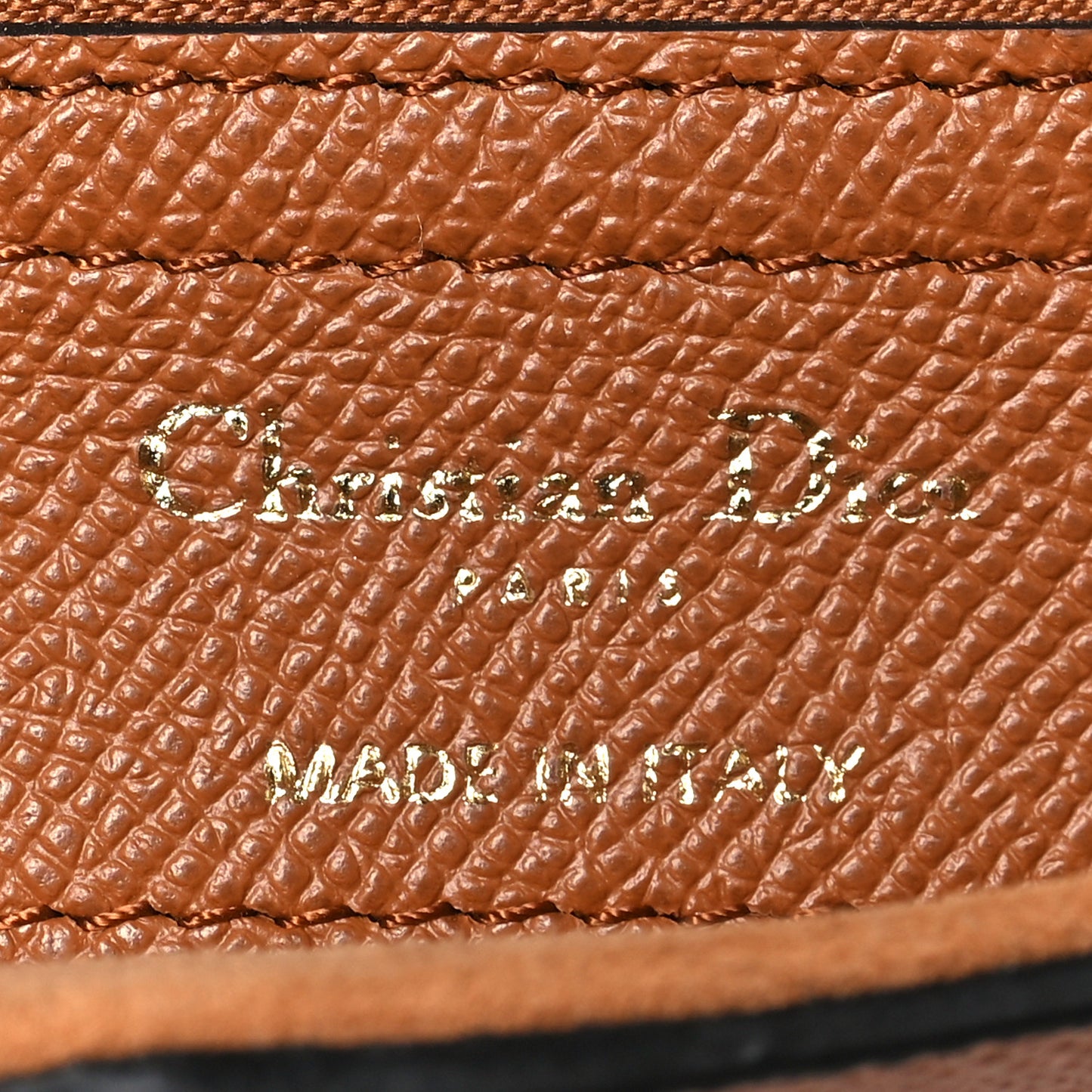 Grained Calfskin Saddle Bag With Strap Camello