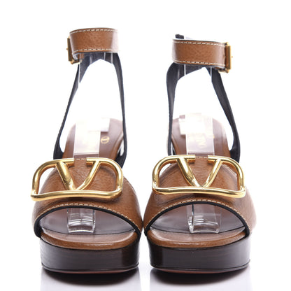 Valentino Garavani Grainy Cowhide VLogo Platform Sandals 37 Cuoio 2 of 10
