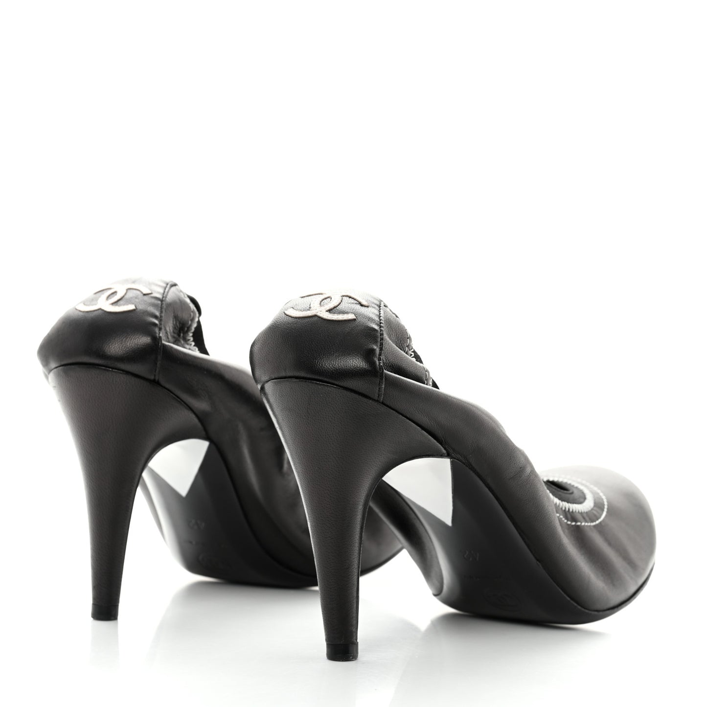 Lambskin CC Elastic Stretch Pumps 42 Black White