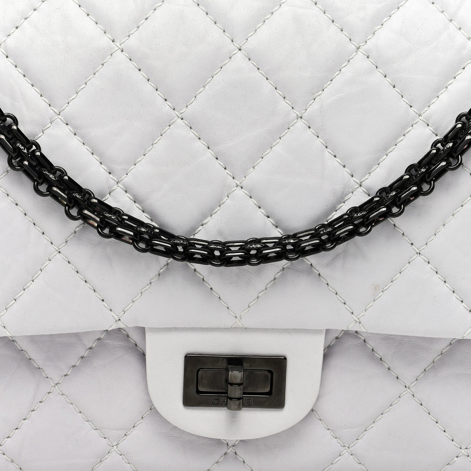 Chanel Aged Calfskin 2.55 Reissue 226 Flap White 8 of 10