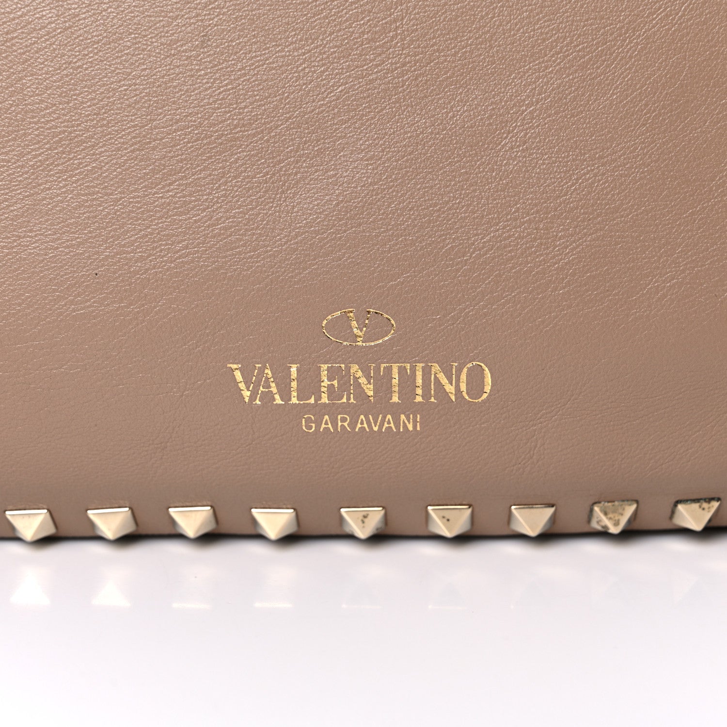 Valentino Garavani Vitello Medium Rockstud Tote Alpaca 19 of 23