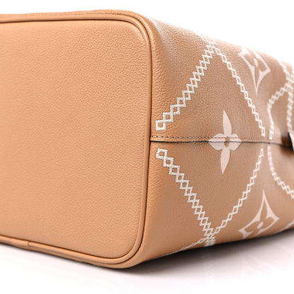 Louis Vuitton Empreinte Monogram Giant Broderies Neonoe MM Arizona 9 of 9