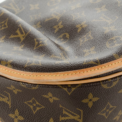 Louis Vuitton Monogram Menilmontant MM 9 of 9