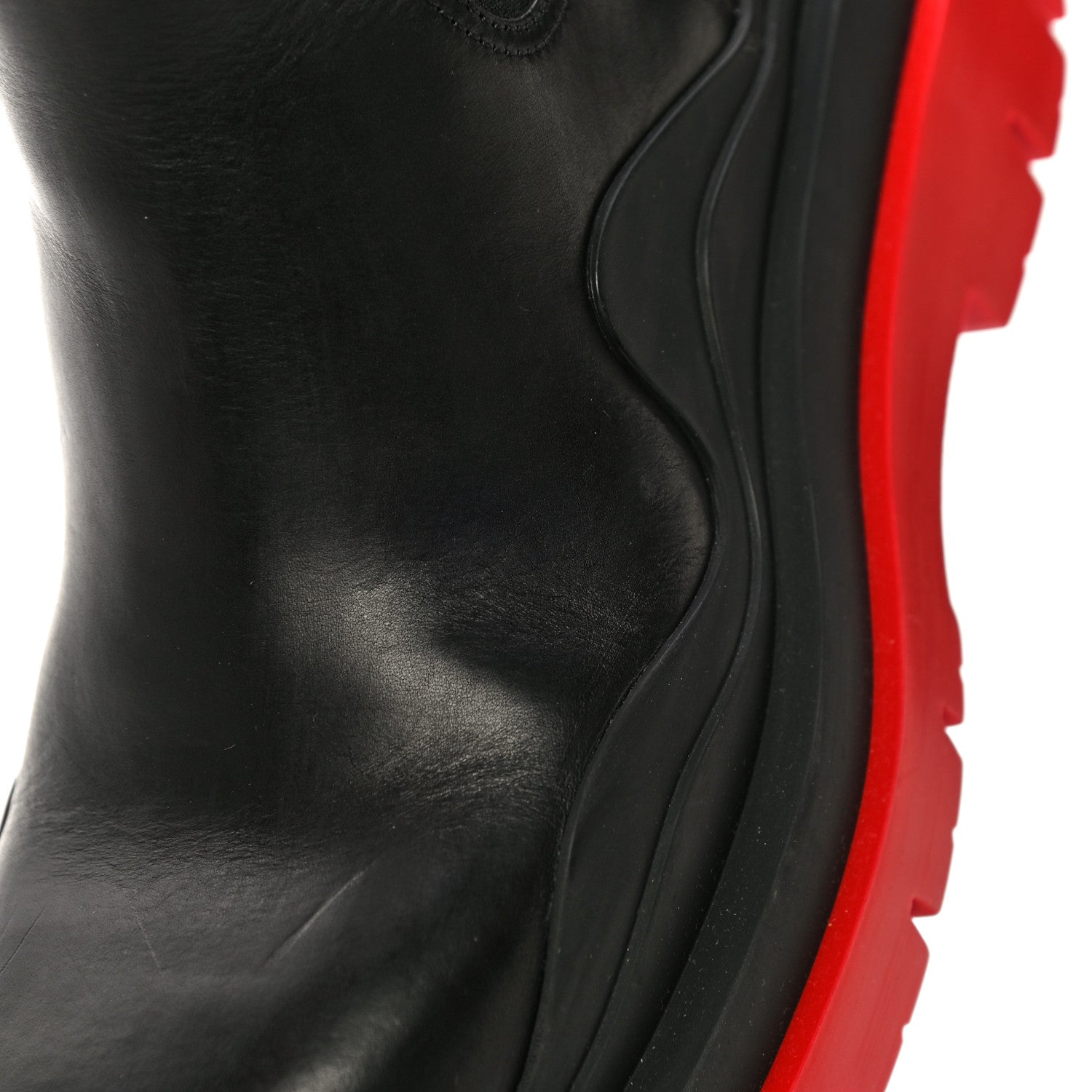 Bottega Veneta Calfskin The Tire Chelsea Boots 36.5 Black Bright Red 26 of 26