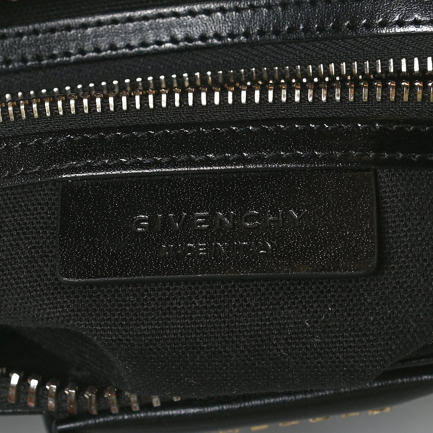 Shiny Lord Calfskin Mini Antigona Black