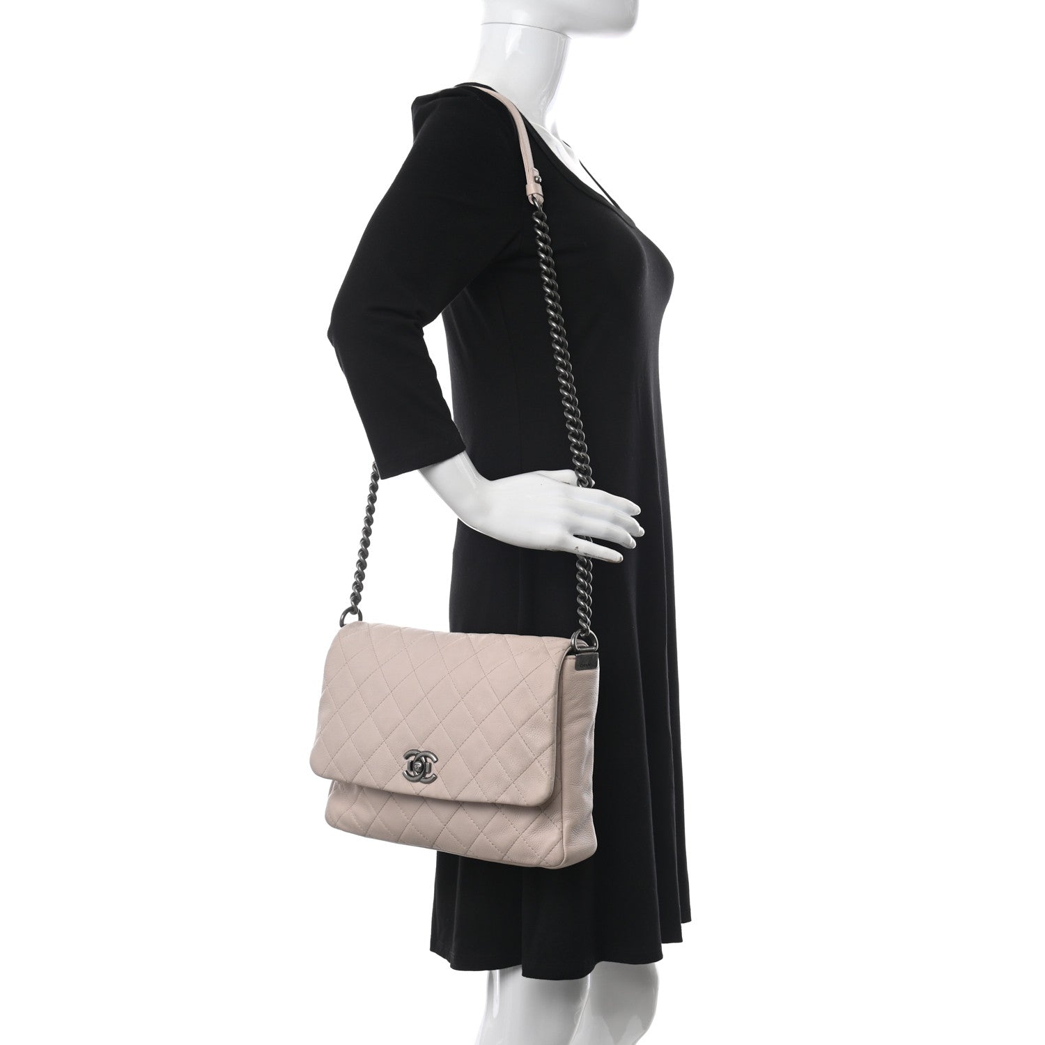 Chanel Calfskin Quilted Couture Messenger Light Pink 2 of 12