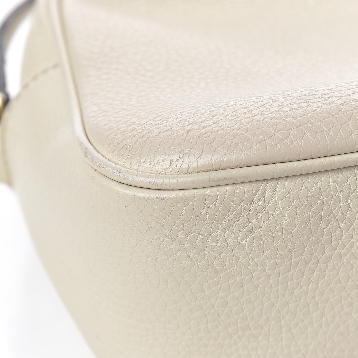 Pebbled Calfskin Small Soho Disco Bag Off White