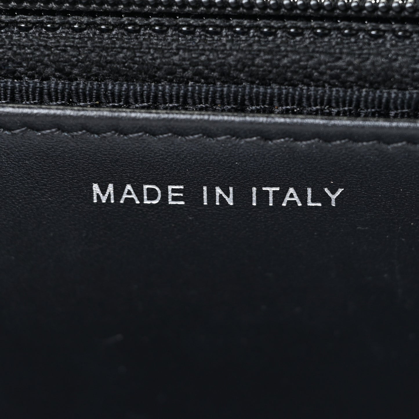 Jersey Quilted Reissue Wallet On Chain WOC Black