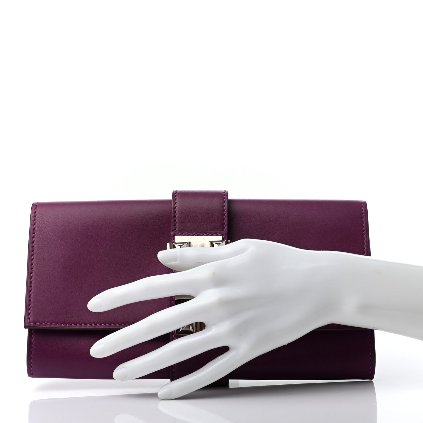 Swift Medor 23 Clutch Anemone