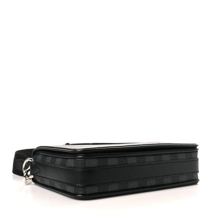Louis Vuitton Damier Graphite 3D Studio Messenger 4 of 8