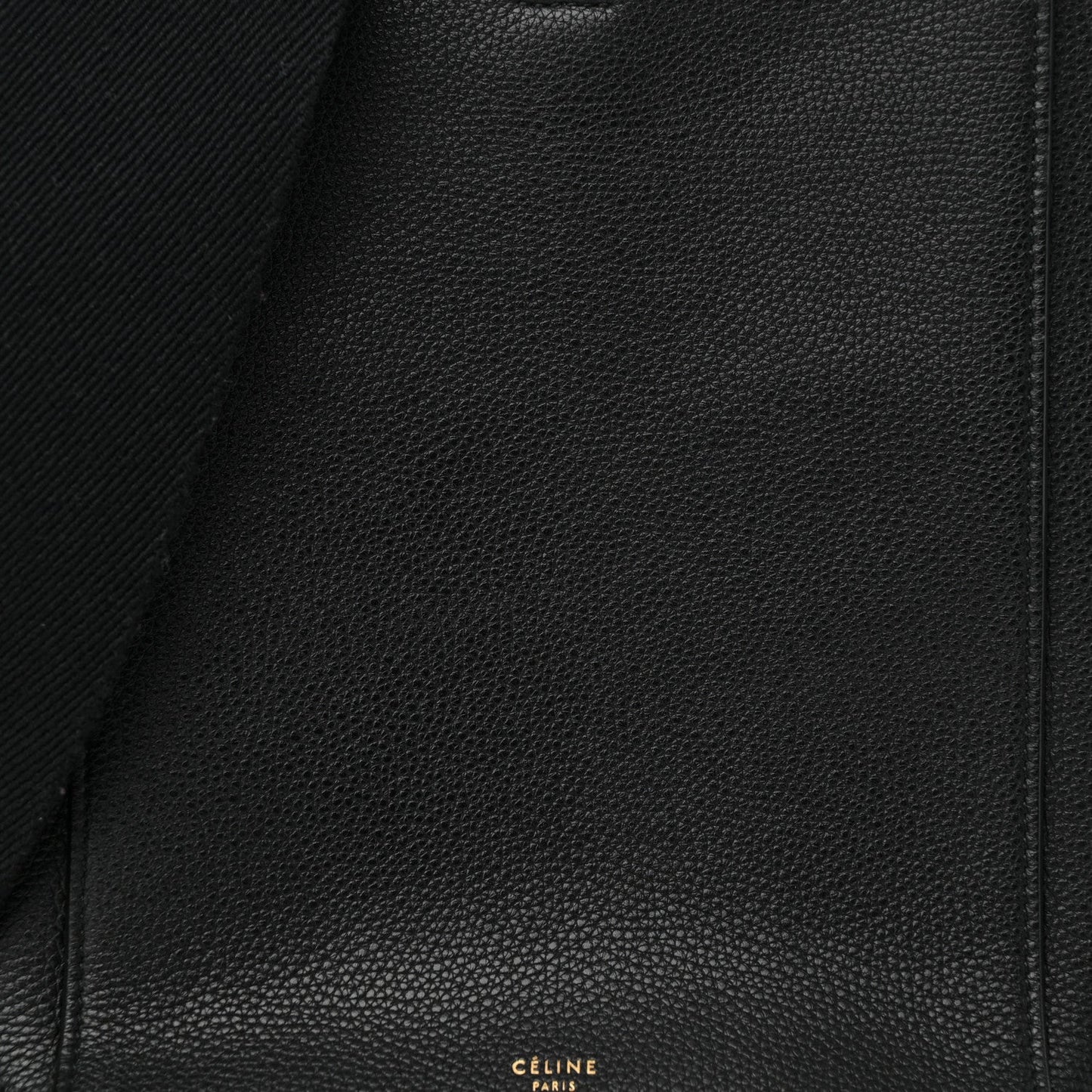 Soft Grained Calfskin Small Sangle Bucket Bag Black